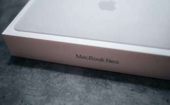 Macbook neo box with apple logo